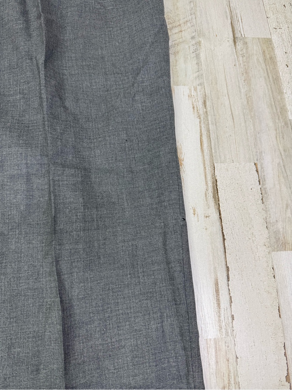 Lauren Ralph Lauren Gray 100% Wool Pleated Cuffed Dress Pants 42x30 NWT Read - Picture 4 of 12